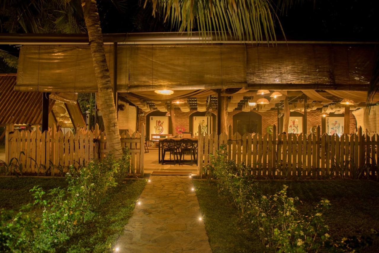 Tuk Tuk Boutique Hotel Negombo Dış mekan fotoğraf
