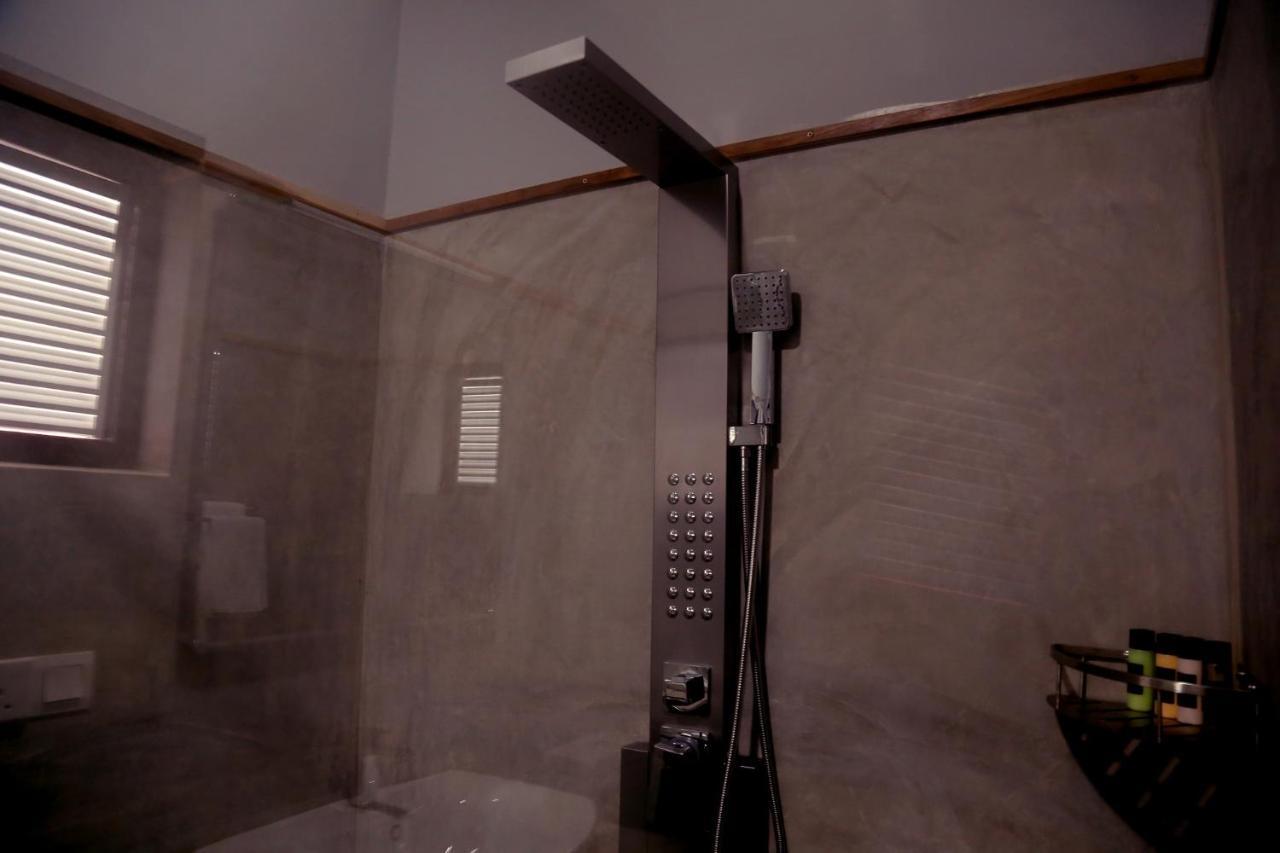 Tuk Tuk Boutique Hotel Negombo Dış mekan fotoğraf
